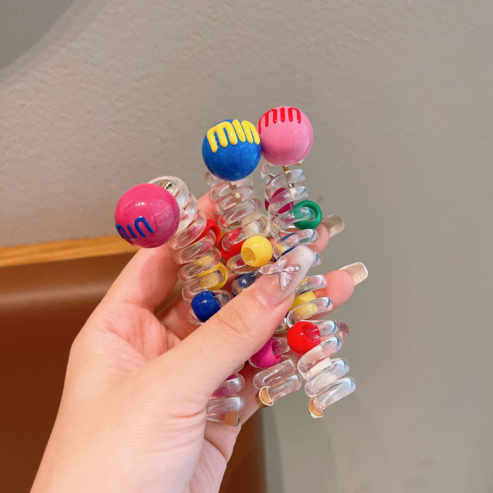 Colorful ball telephone line hair tie, cute bubble braid for children, a new style of high ponytail hair tie for girls Application Scenario