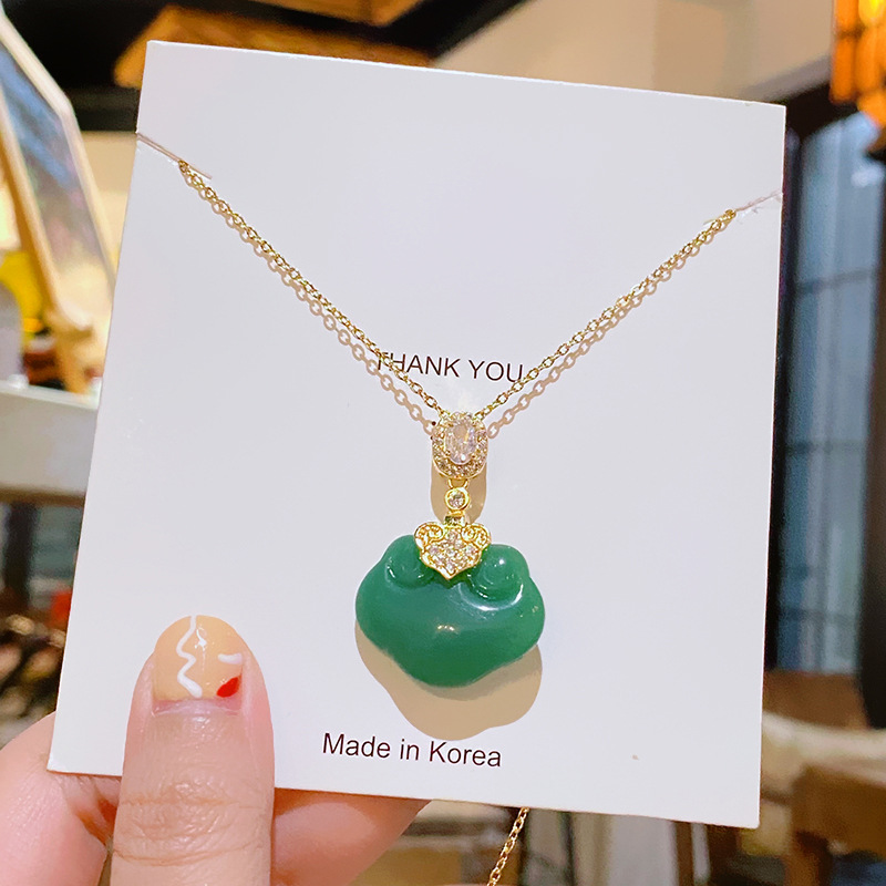 The national trend Xiangyun peace pendant, imitation chalcedony glass pendant, titanium steel necklace, women's light luxury and high-end feel, versatile collarbone chain details Picture