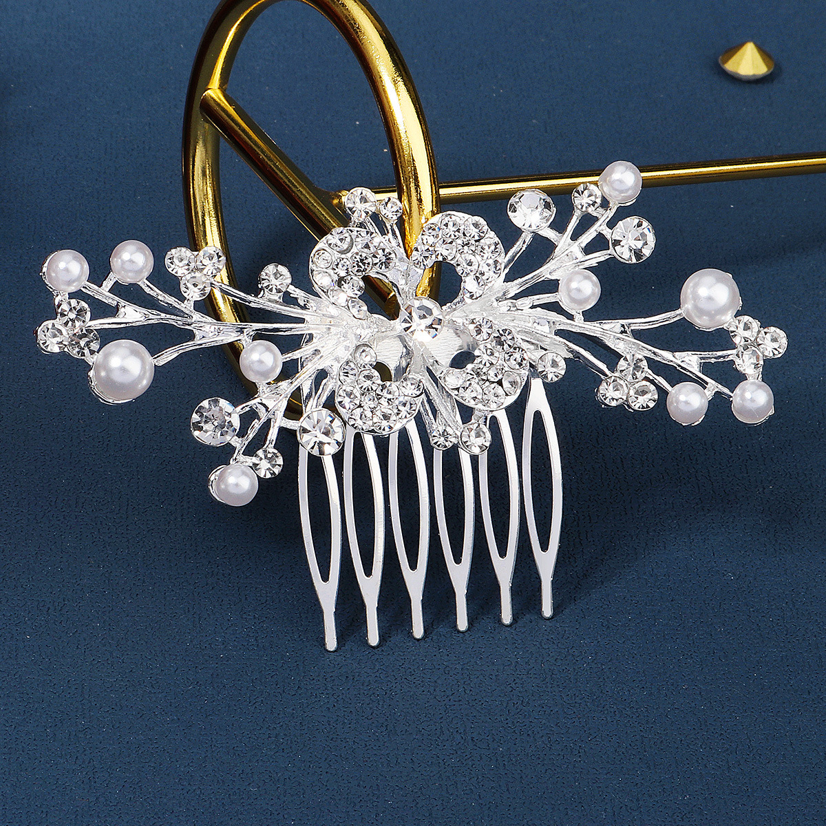 European and American bride accessories, photography and photo accessories, simple pearl hair bun, hair comb, flower water diamond alloy comb Specification drawing
