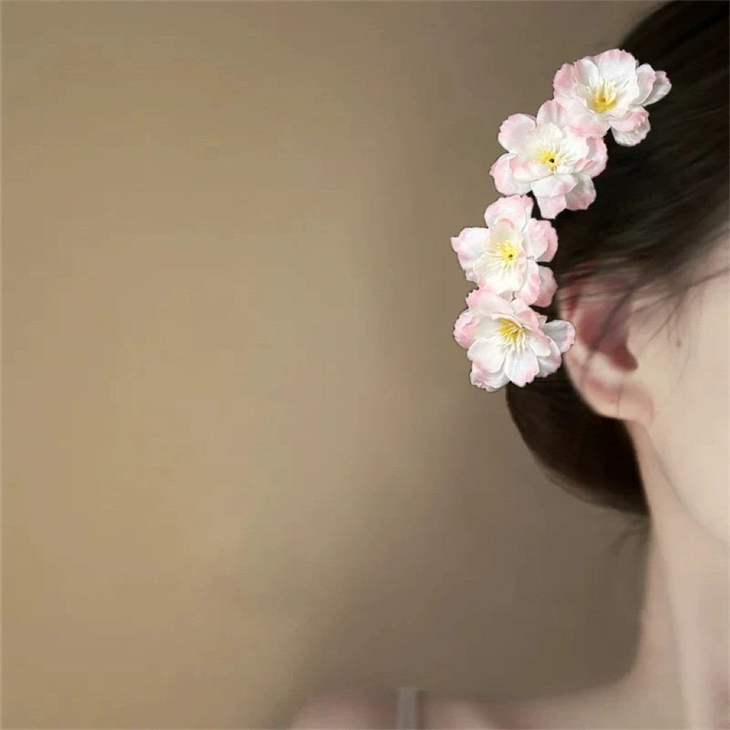 Whispering flower language! Light pink cherry blossom hairpin! Realistic flower side hairpins create an atmosphere for photo headwear and hair styling Specification drawing