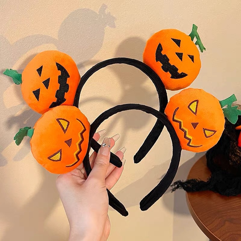 Halloween pumpkin hairband, funny and cute face-washing headband for girls, 2023 Internet celebrity festival party hairpin decoration headwear Application Scenario