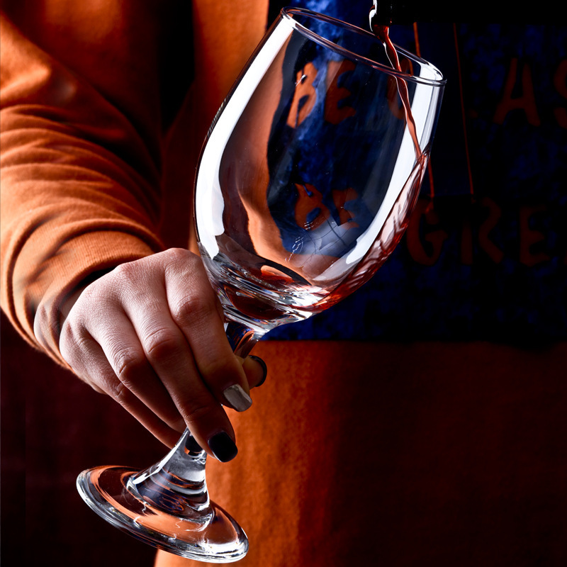 Libi Sensibility Series tall glass, wine glass, red wine glass, foreign wine glass, glass glass wholesale with logo printing Application Scenario
