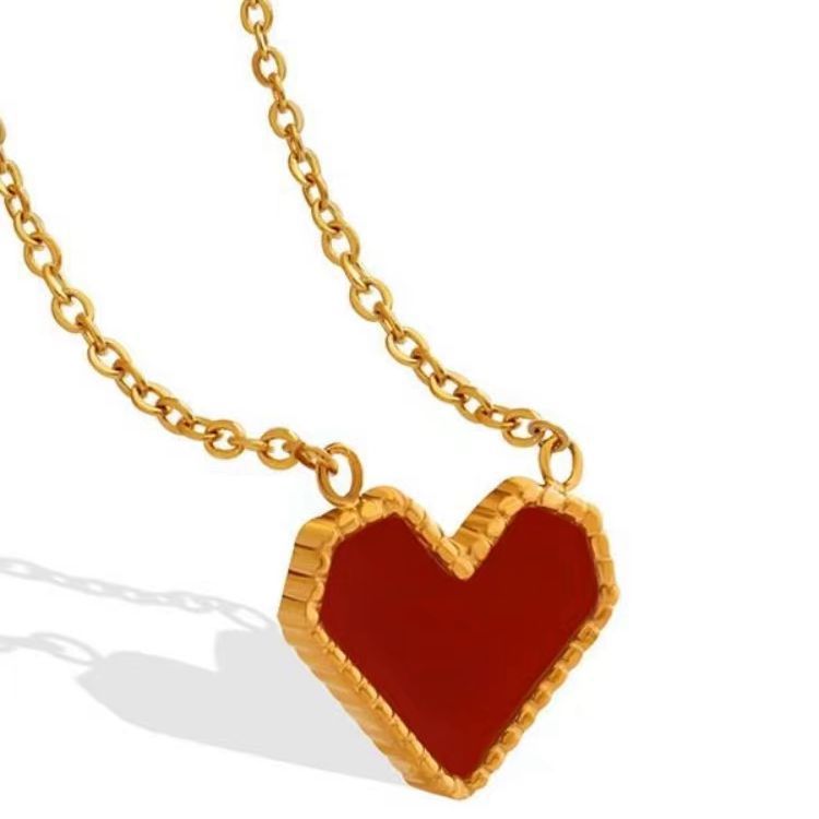 A light luxury style simple geometric small red heart titanium steel necklace with a unique female charm, an ins trendy heart-shaped collarbone chain accessory Item Picture
