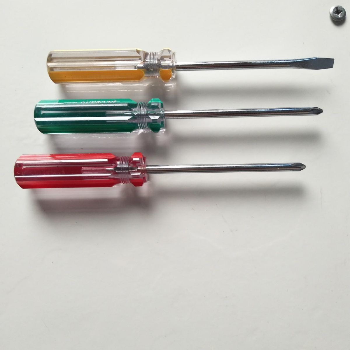 Factory direct sales of flat-head cross-head screwdrivers, single-use crystal transparent color strip screwdrivers Specification drawing