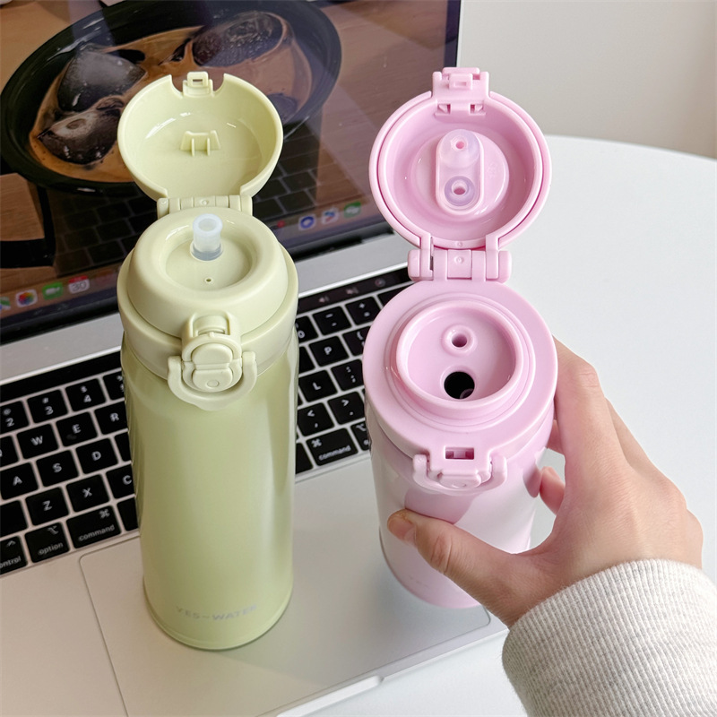 Solid color bouncing cup lid, car stainless steel insulated water cup, travel portable double-drinking straw cup, 480ml car cup details Picture