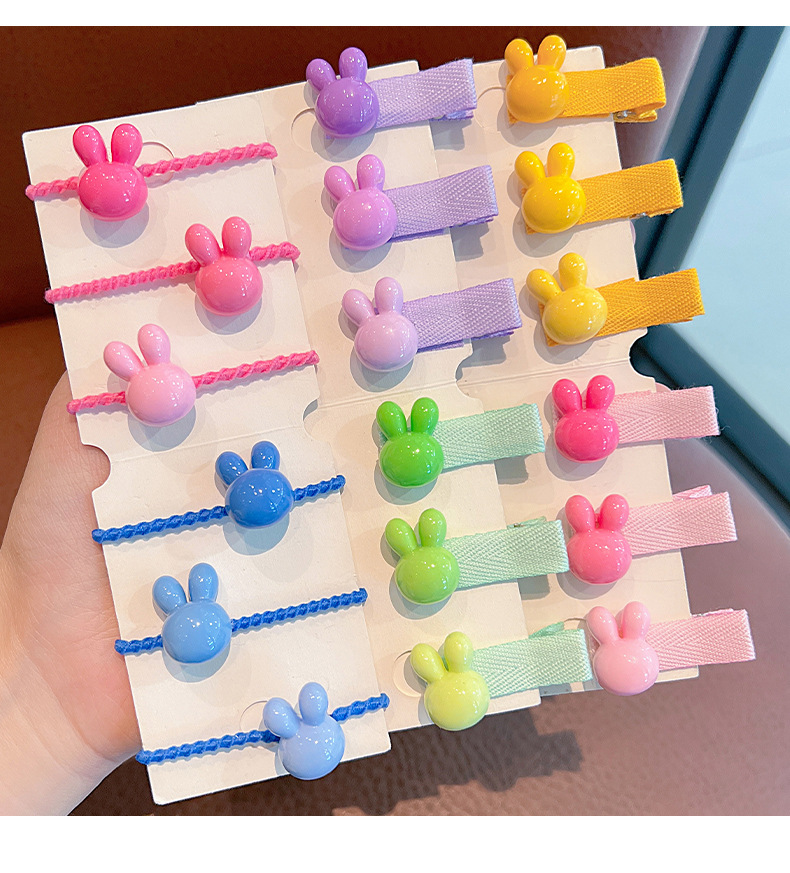 New children's gradient five-pointed star hair clip, cute cartoon rabbit heart hair clip, girls' full fabric side clip Application Scenario