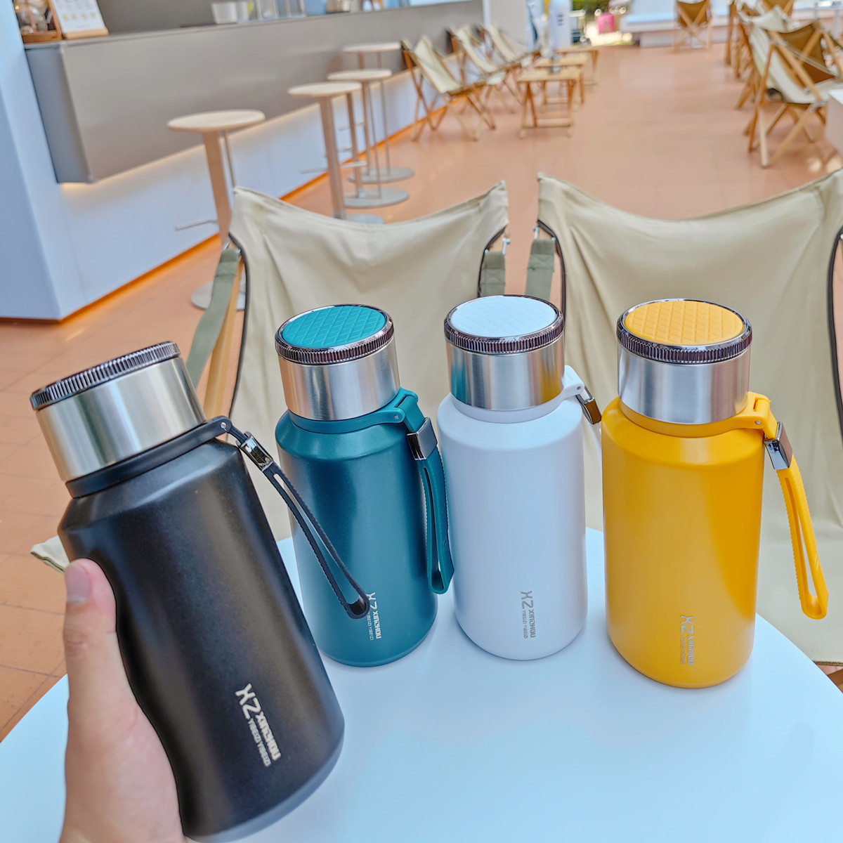 Simple and fashionable insulated cup with filter for drinking tea, student water cup, portable hand-held business stainless steel large-capacity cup details Picture