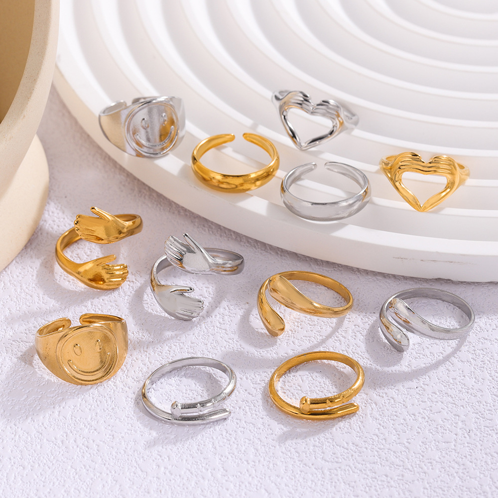 Wholesale of cross-border European and American InS-style open titanium steel rings that do not fade, fashionable heart-shaped smiling face stainless steel rings for women full figure