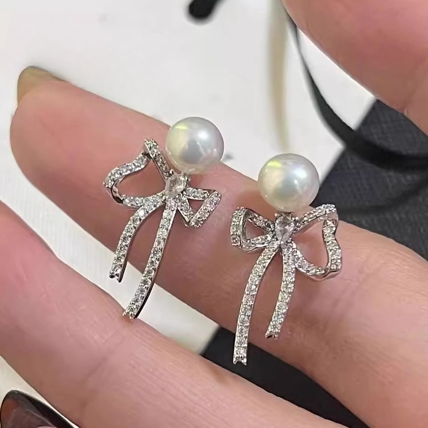 Xuhui brand exquisite and light luxury copper plated with real gold, zircon 925 silver needle, bow, pearl, fashionable and elegant stud earrings, earrings and pendants Specification drawing
