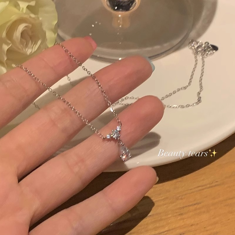 Mermaid Tear Drop titanium steel necklace for women, ins light luxury niche design, fairy-like, sweet and high-end collarbone chain full figure