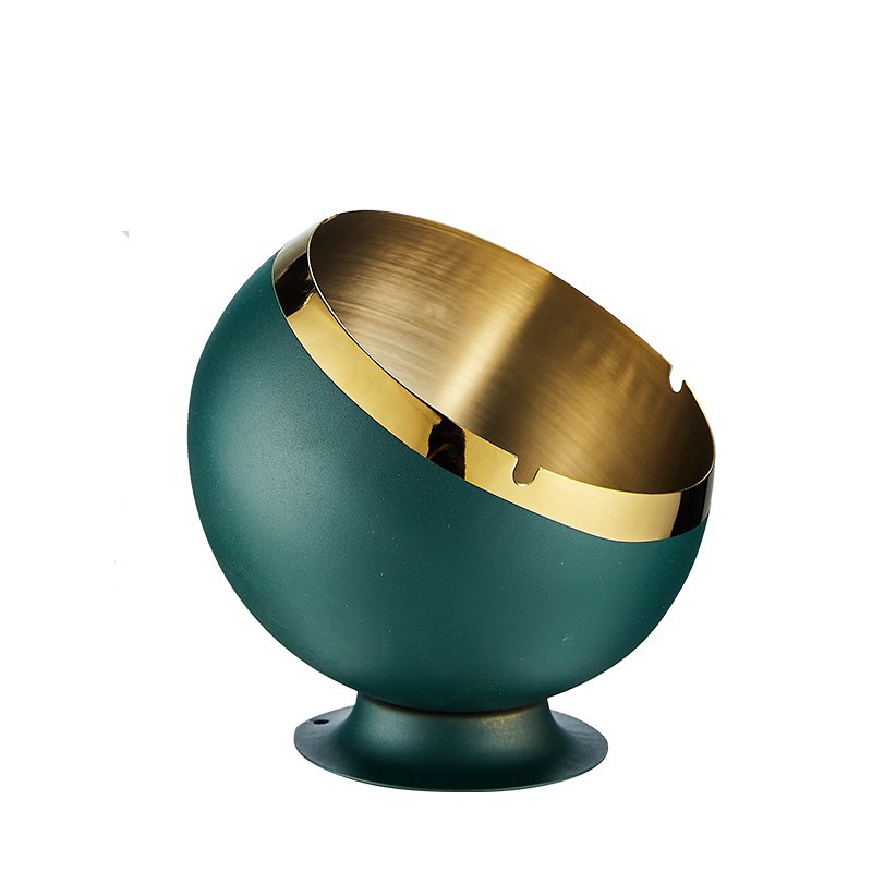 Thickened stainless steel ashtray, bar and ktv countertop, fruit peel bowl, billiard hall, club ashtray, multi-functional ashtray Application Scenario