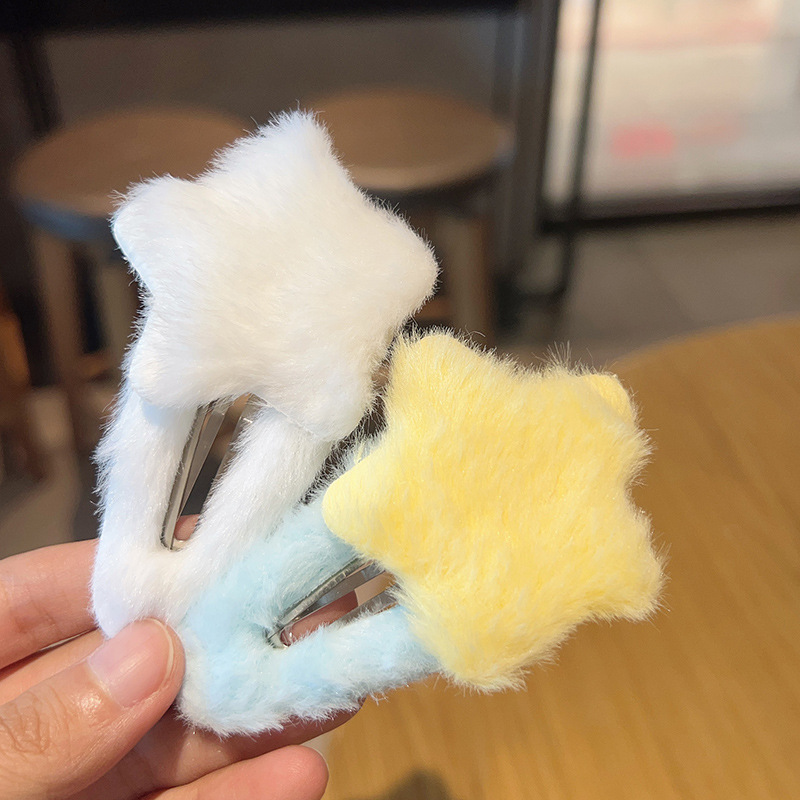 The new plush bb clip and star clip are super cute and warm. The student side bangs and the fringed hair clip are sweet girl hair accessories Specification drawing