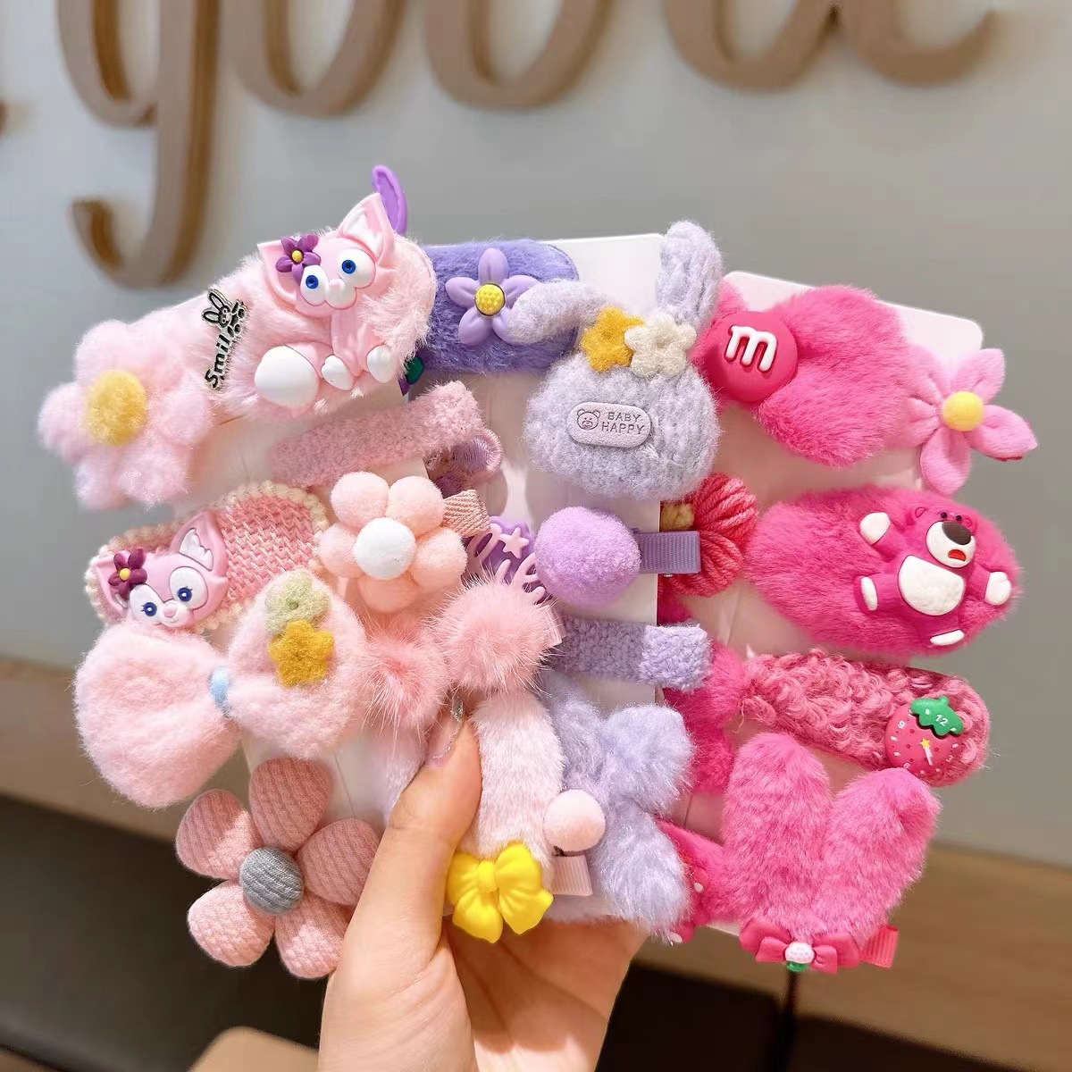 Girls' hair clips, macaron plush bangs, side clips, headwear, children's hair accessories, cute little girl and baby hair clips details Picture