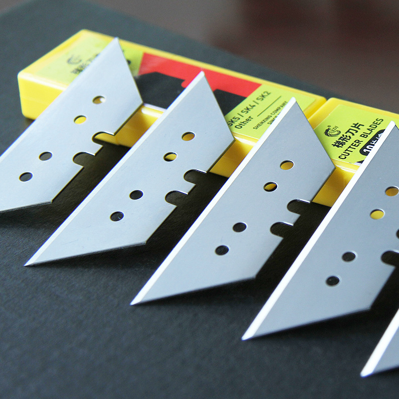 Wholesale of Sedron folding utility knife blades, heavy-duty utility knives, wallpaper knives, paper cutting knives, and double-sided trapezoidal blades Application Scenario