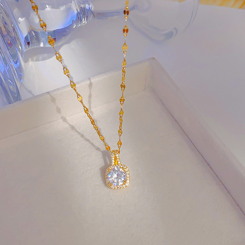 Gold zircon pendant titanium steel necklace, women's fashionable square diamond simple collarbone chain, internet-famous elegant light luxury accessory details Picture