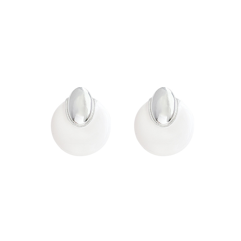 Simple glazed geometric stud earrings, a unique and niche design for women in 2025, exude a sense of high-end fashion Item Picture