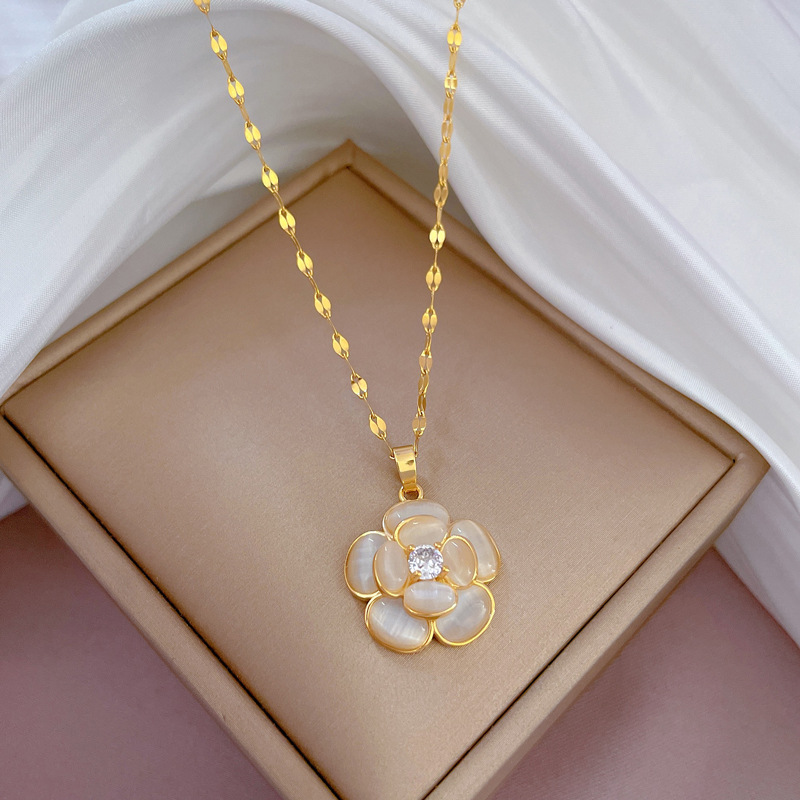 【 Titanium Steel 】 Light luxury cat-eye flower transparent real gold necklace, lucky female Instagram influencer collarbone chain accessory Specification drawing