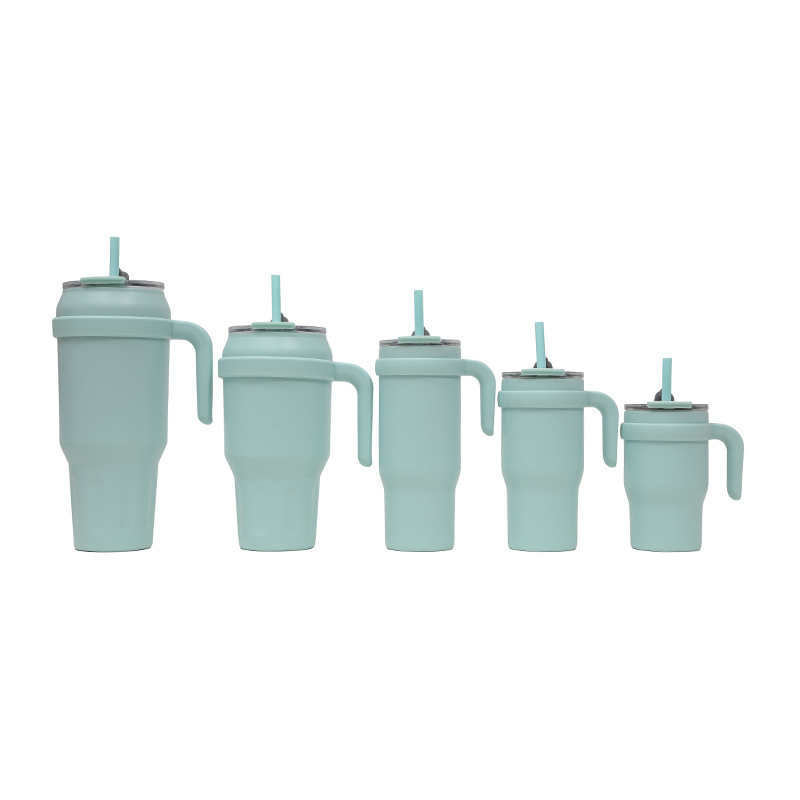 New cross-border vacuum 304 stainless steel insulated cup with handle, portable car cup, giant straw cup Application Scenario