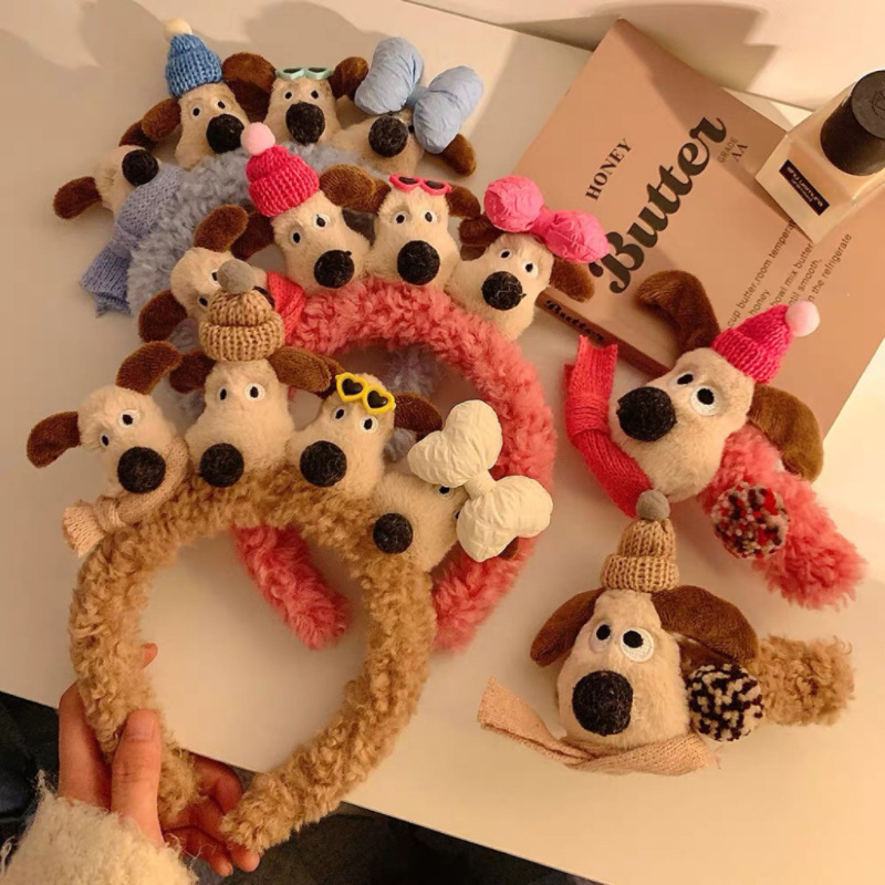 Cute boss dog hairband, plush little dog headband, cartoon headwear, sweet and versatile photo dog, funny hairpin girl full figure