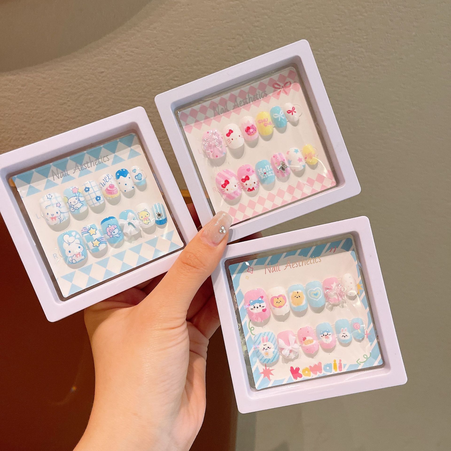 Nail stickers, children's wearable nail 3D cartoon nail stickers, cute nail pieces, little girl self-adhesive nail stickers details Picture