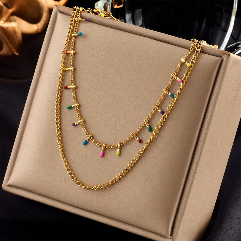 A new, niche design from Europe and America with colorful enamel craftsmanship collarbone chain, fashionable, retro and versatile double-layer titanium steel necklace full figure