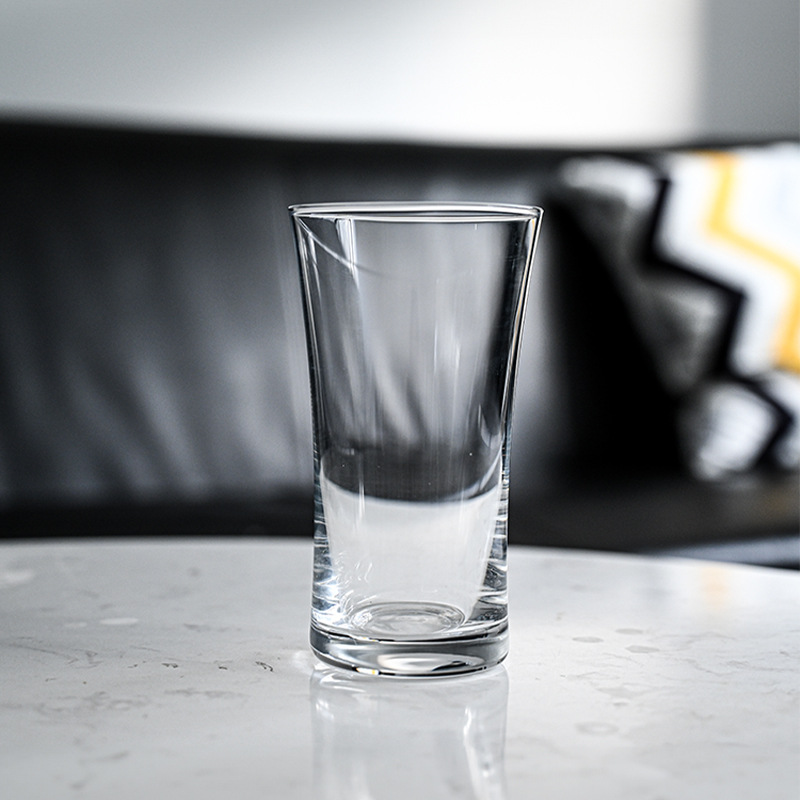 Elegant little waist glass cup, creative water cup, high appearance level beverage cup, dessert cup, juice cup, cinched waist cola cup Application Scenario