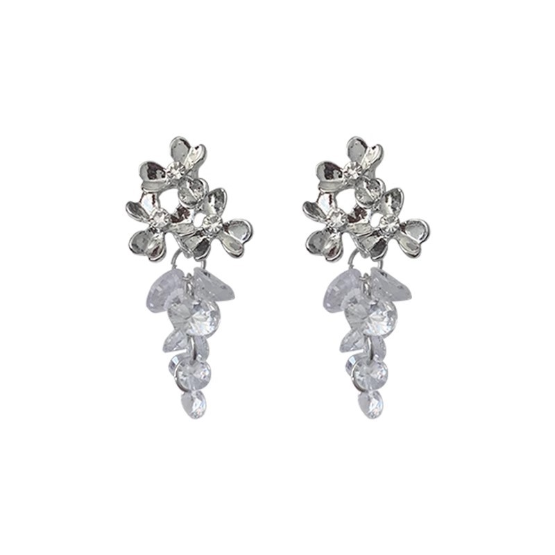 Korean-style cold and elegant crystal grape beaded earrings, French-style super sparkling tassel earrings, and light luxury zircon earrings Item Picture