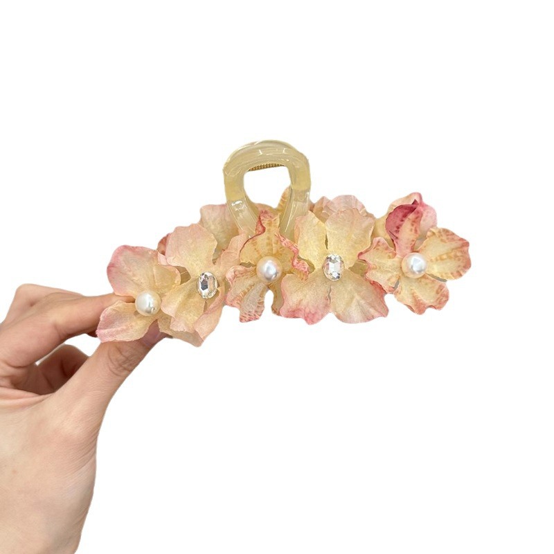 The new spring and summer floral hairpin is super ethereal and gentle. The shark hairpin for the back of the head and the 2024 fairy hairpin Item Picture