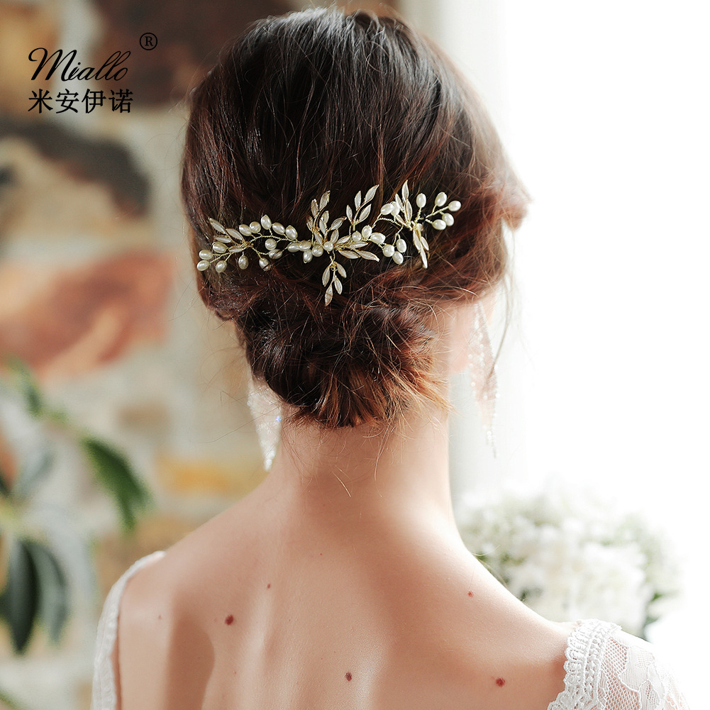 Cross-border Amazon bride headwear, high-end handcrafted hair comb, thin-coated alloy leaves, pearl bride insert comb full figure