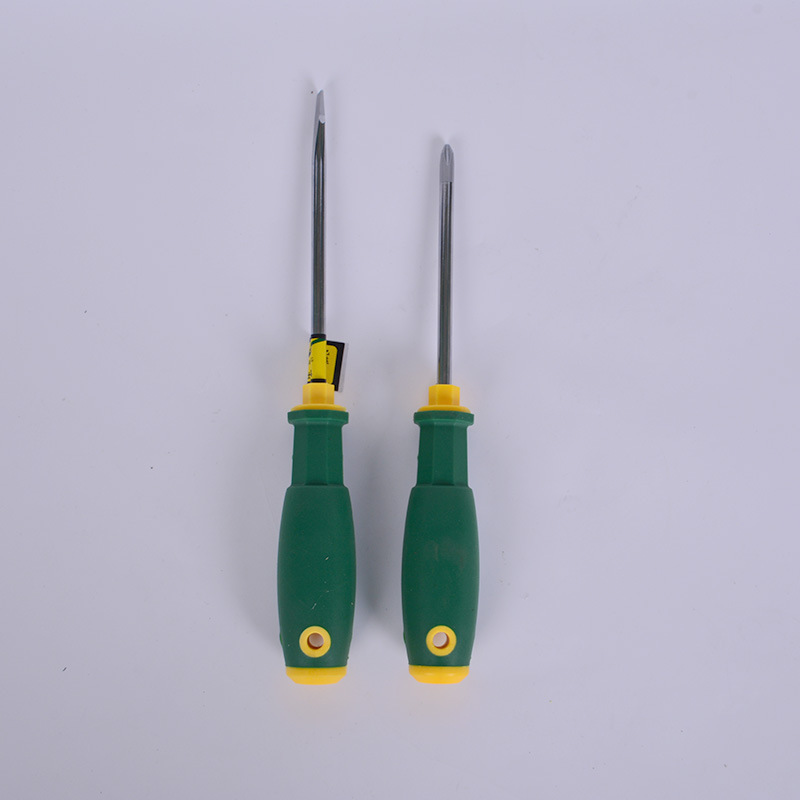 Wholesale of plum blossom screwdrivers, chrome-vanadium steel cross-head flat-head screwdrivers, green leather soft rubber handle screwdrivers from the manufacturer Application Scenario