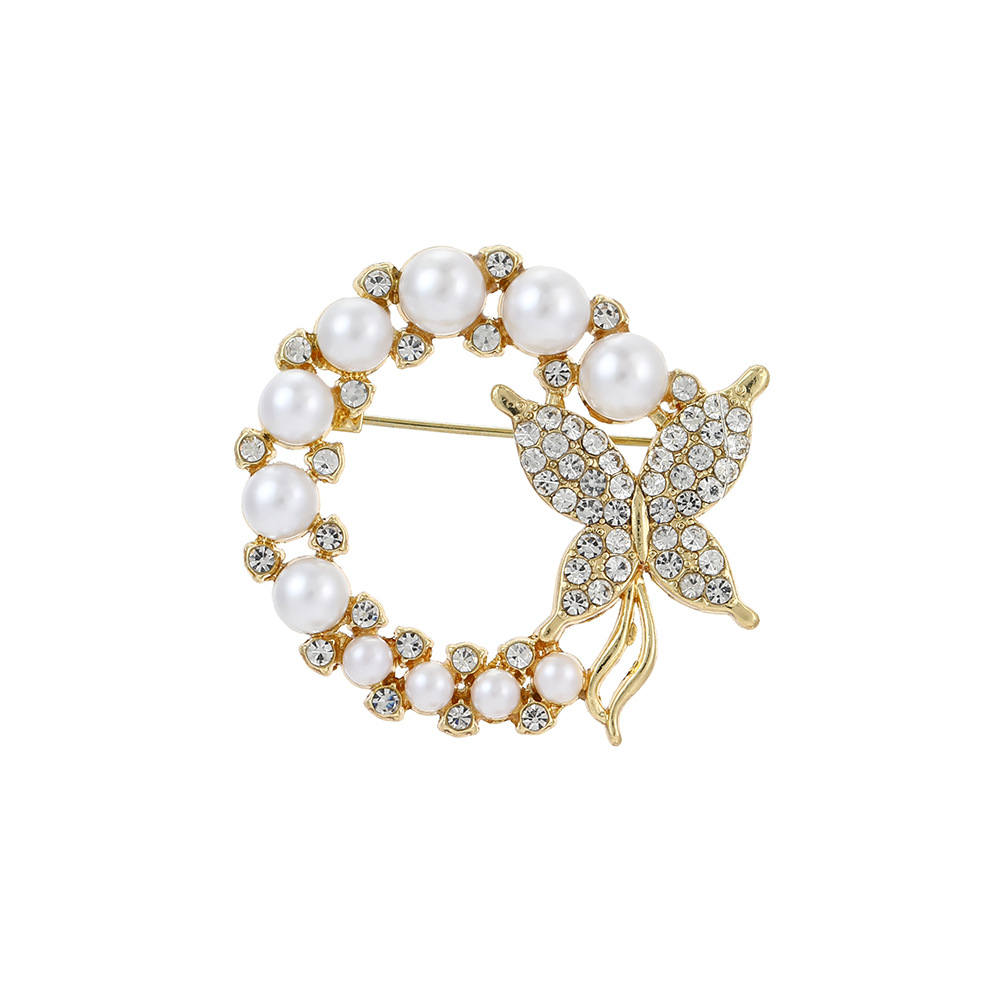 French retro circular diamond-encrusted pearl butterfly brooch, light luxury and elegant, niche and versatile coat suit pin for women Item Picture