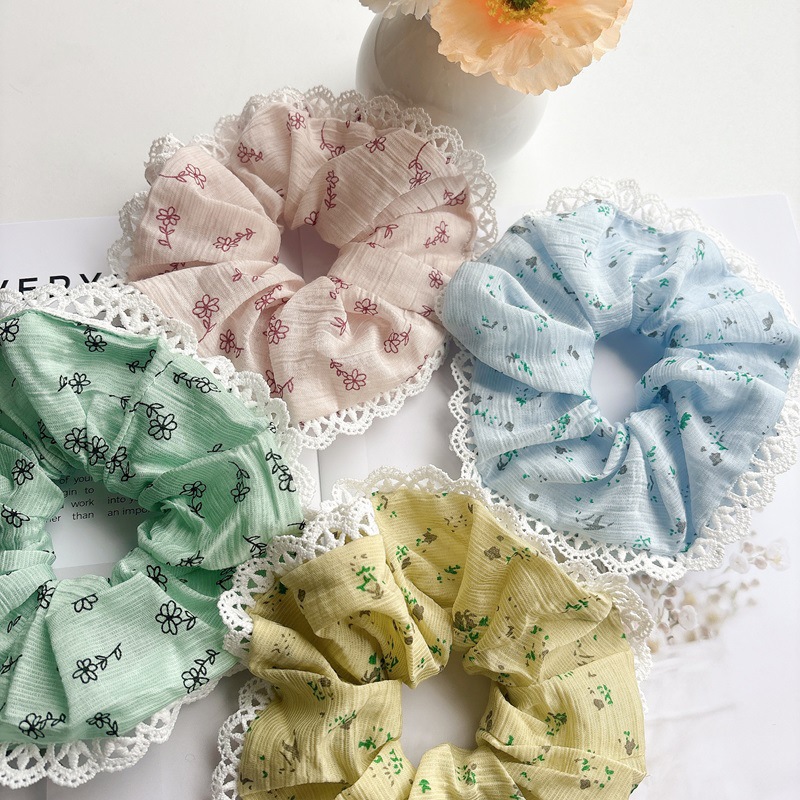 Gentle and elegant, beige small floral lace trim fabric large intestine hair band, sweet and fresh, forest-style girl hair tie full figure