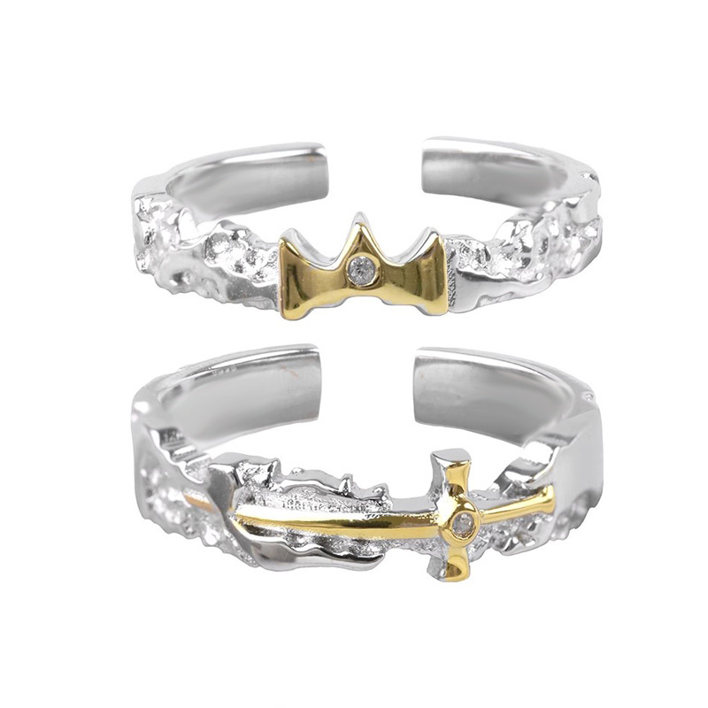 A retro cross ring with a unique texture, a high-end feel, and an open ring. It's a cool and stylish, niche design, and a trendy food ring Application Scenario