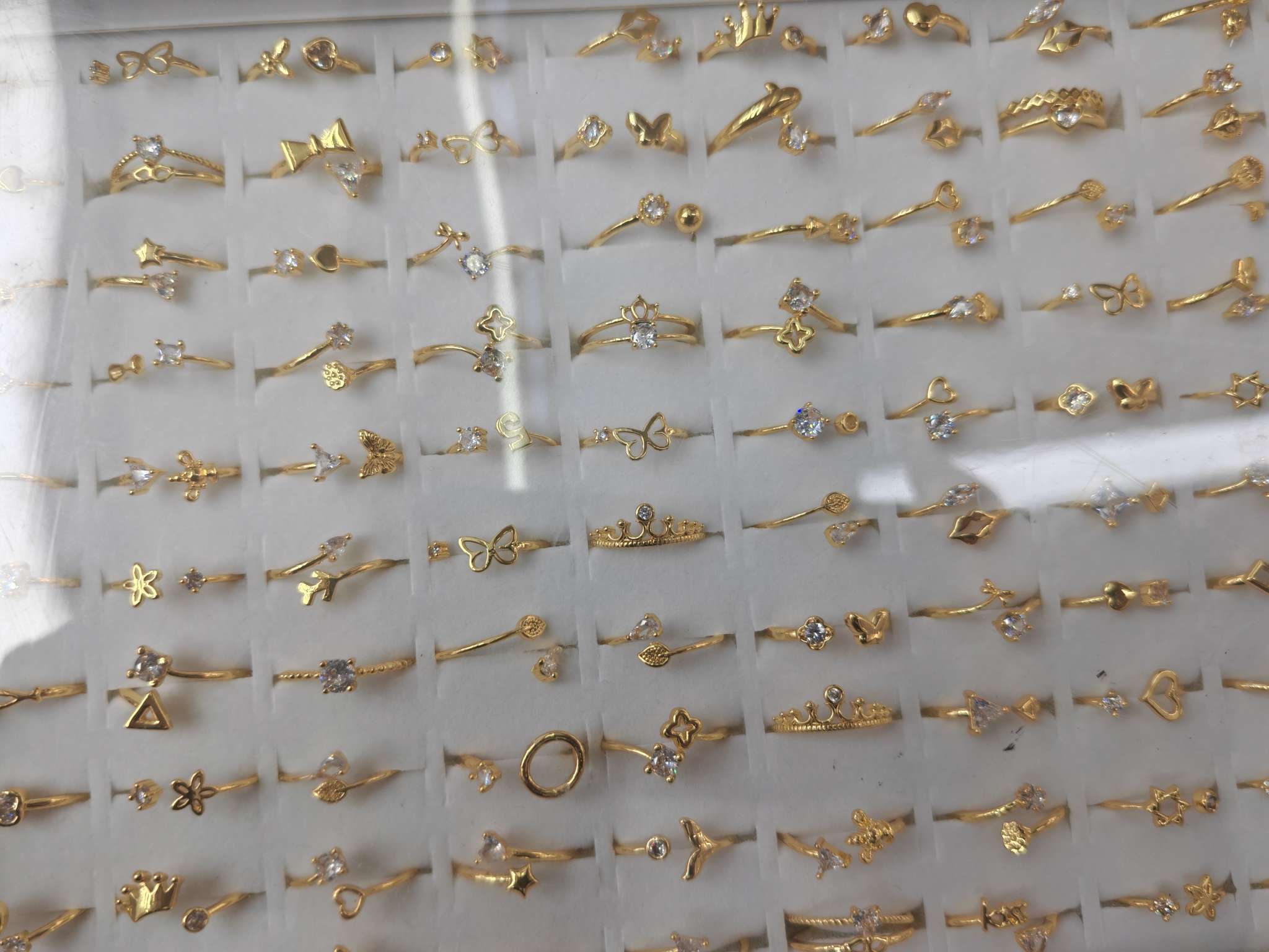 时尚个性饰品戒指