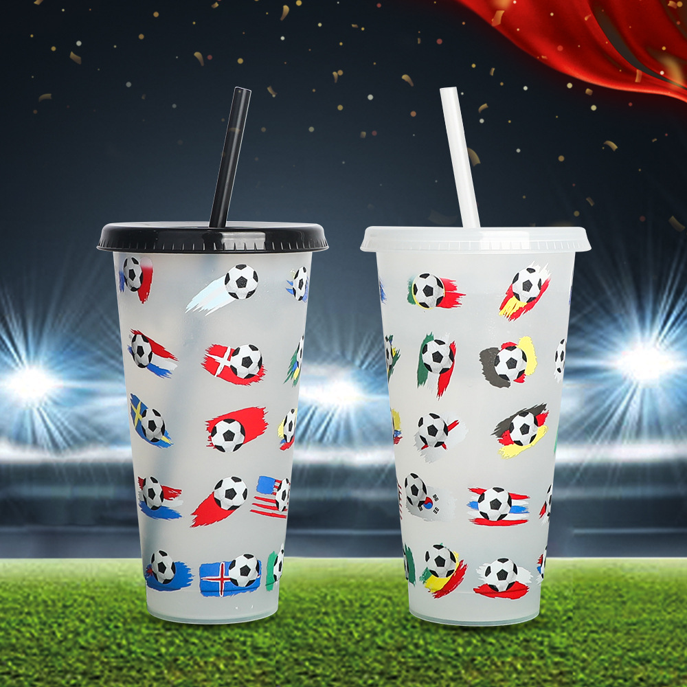 New World Cup temperature-sensing straw coffee plastic color-changing cup 710ml single-layer color-changing PP football cup when cooled Specification drawing