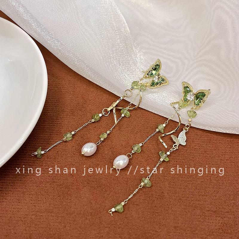 Super fairy-like green zirconium butterfly tassel earrings, sweet and long pearl stud earrings for women, unique and elegant earrings details Picture