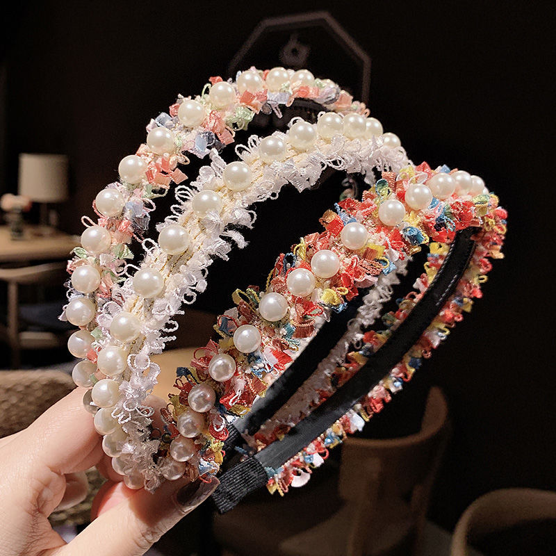Korean children's hair bands, cute hair accessories for little girls, new hairpins, anti-slip headbands for girls, and hair accessories that won't damage babies' hair full figure