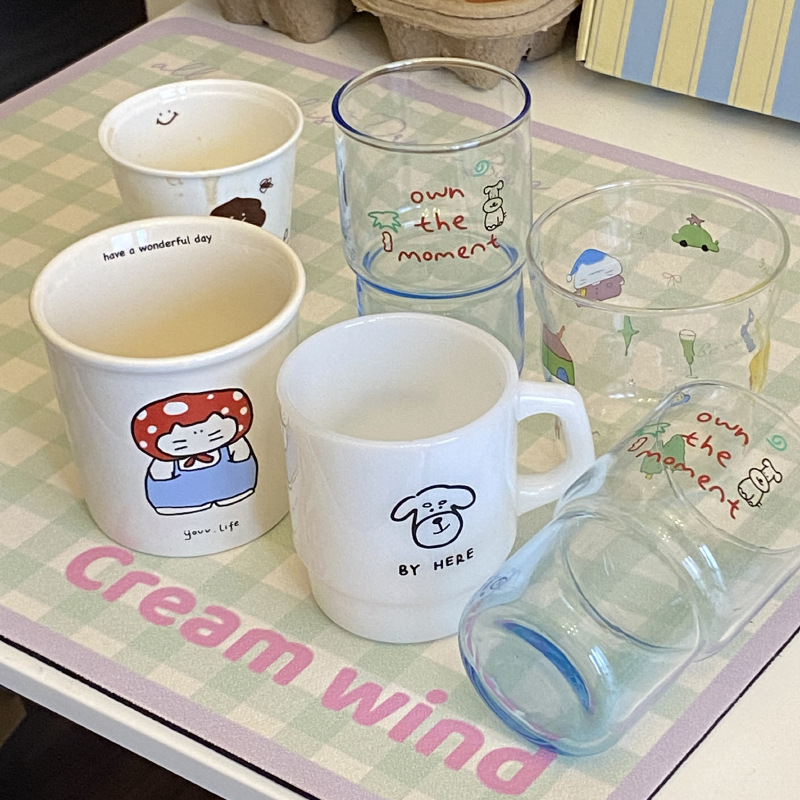 ins Blue texture Coconut Tree Puppy Glass Cup, a unique and high-end touch of blue water cup, heat-resistant coffee cup Item Picture