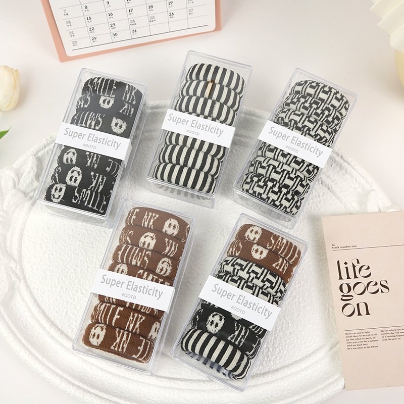 Boxed wide striped smiley face letter hair band headband for women, high elasticity towel band headband for women, high-end style ins Specification drawing