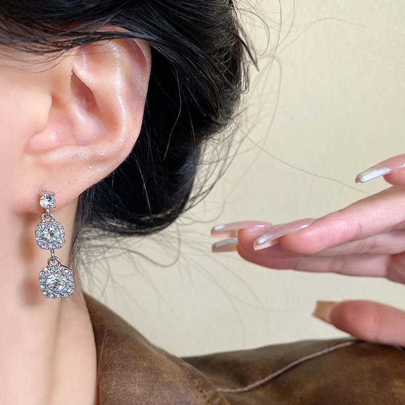 S925 Silver Needle Korean new Zircon geometric earrings for women, super dazzling, light luxury, niche square diamond stud earrings, internet-famous earrings Application Scenario