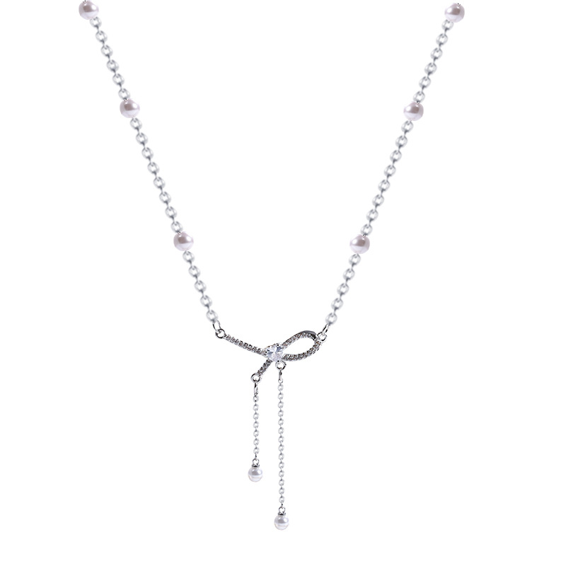Bow pearl tassel necklace, women's light luxury, niche and high-end collarbone chain, neck chain accessory, autumn and winter sweater chain Item Picture
