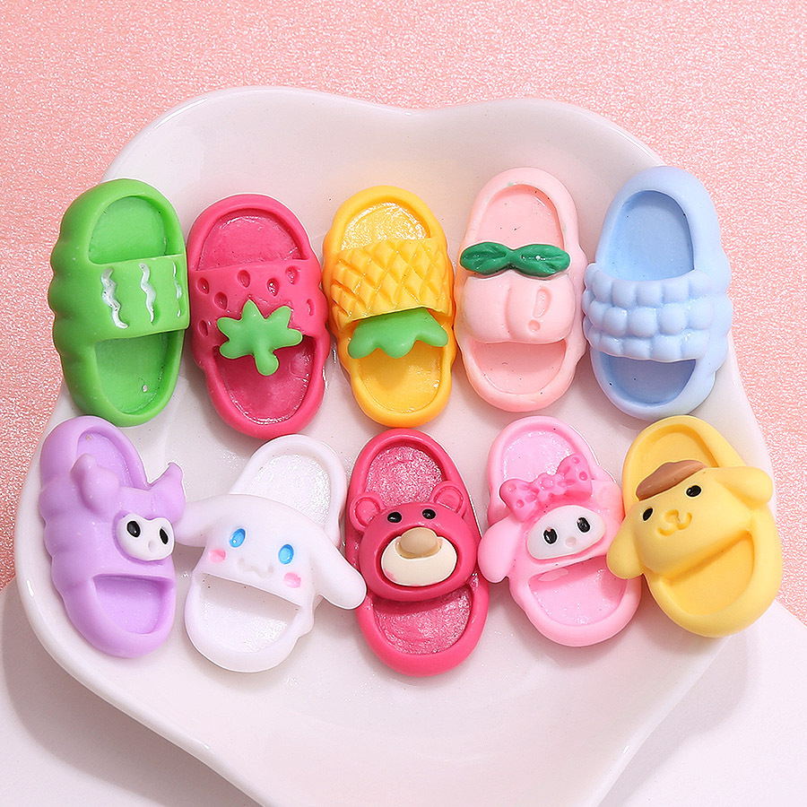 Cartoon Sanrio slippers, diy cream glue resin accessories, phone cases, hair accessories, fridge magnets, water cup patches details Picture