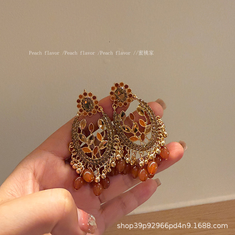 Bohemian ethnic style earrings, tassel crystal beaded earrings, retro and high-end atmosphere, travel photo accessories details Picture