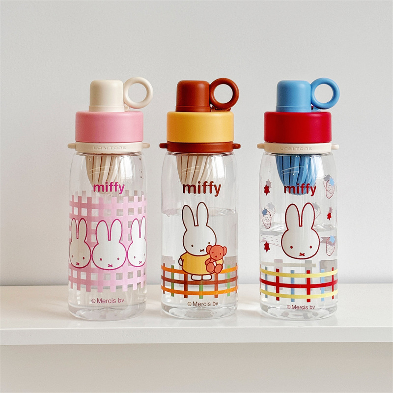 Miffy Shoulder strap direct drinking portable cup Cartoon student tritan Water Cup for school Special portable children's water bottle for going out details Picture