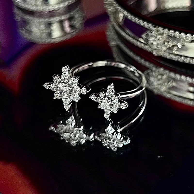 Niche design, ins cool and cool style, starlight zircon bracelet for women, light luxury, full diamond, high-end ring bracelet set Application Scenario