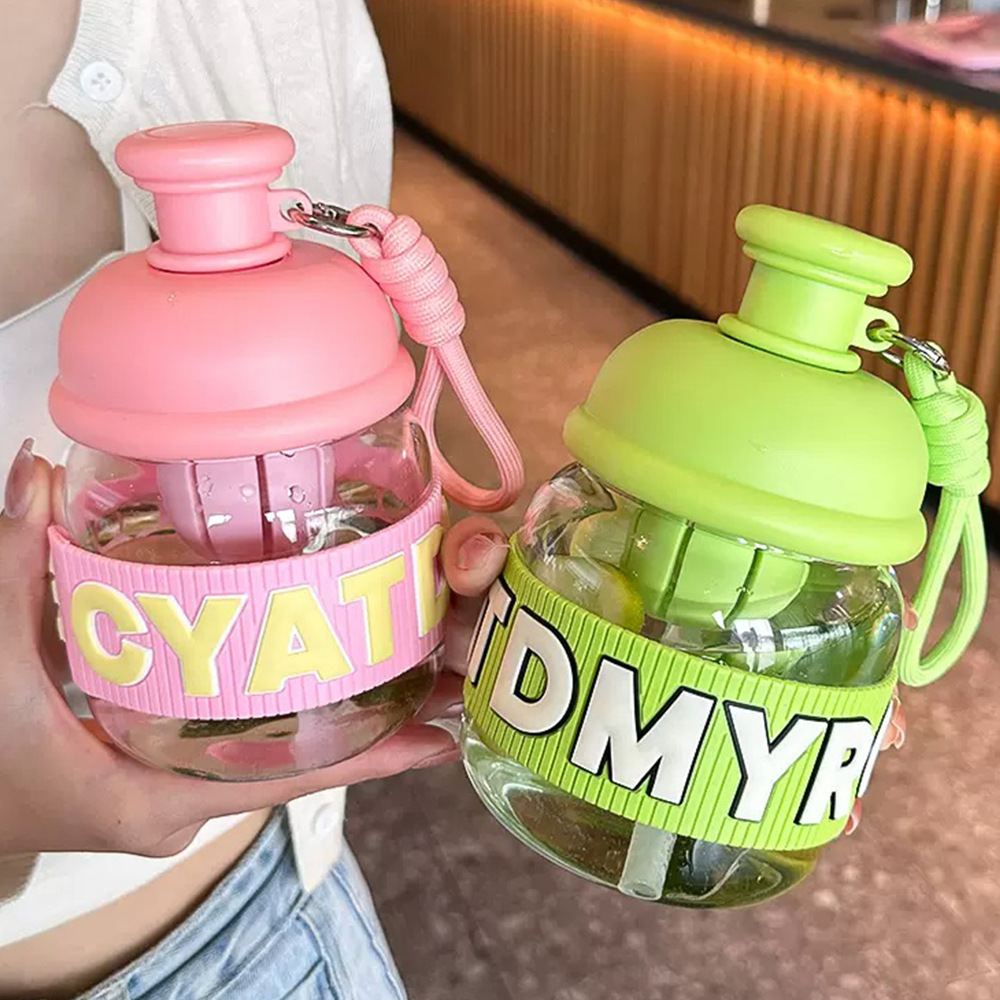 Summer tea brewing glass cup, large-capacity, big-belted water cup, heat-resistant for girls, high appearance level for couples, straw cup full figure