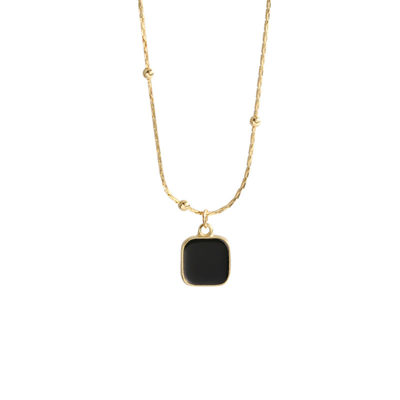 Ins-style hip-hop black dark geometric square necklace for women, new 2024, light luxury and niche design sense collarbone Item Picture
