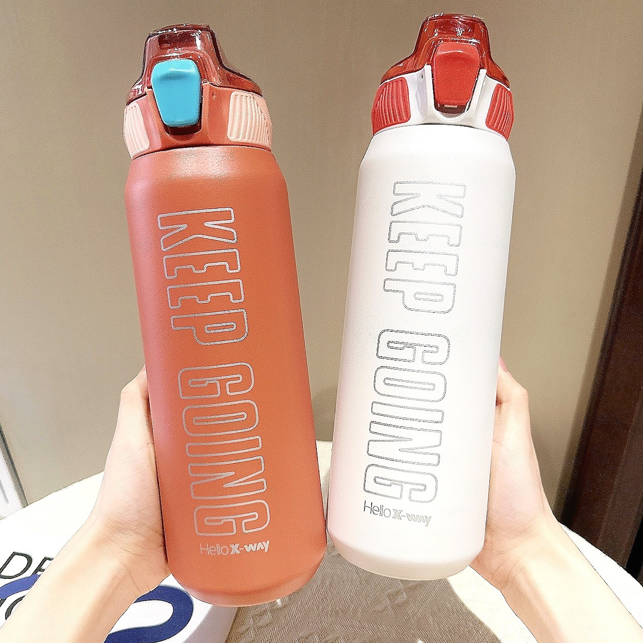 Sporty outdoor insulated cup, trendy, simple and fashionable straw cup, straight large-capacity fitness couple stainless steel water cup Application Scenario