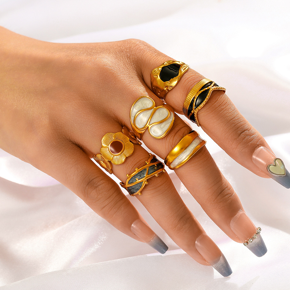 Cross-border TEMU French irregular oil-dripping stainless steel ring, a niche design, light luxury and exquisite style ring details Picture
