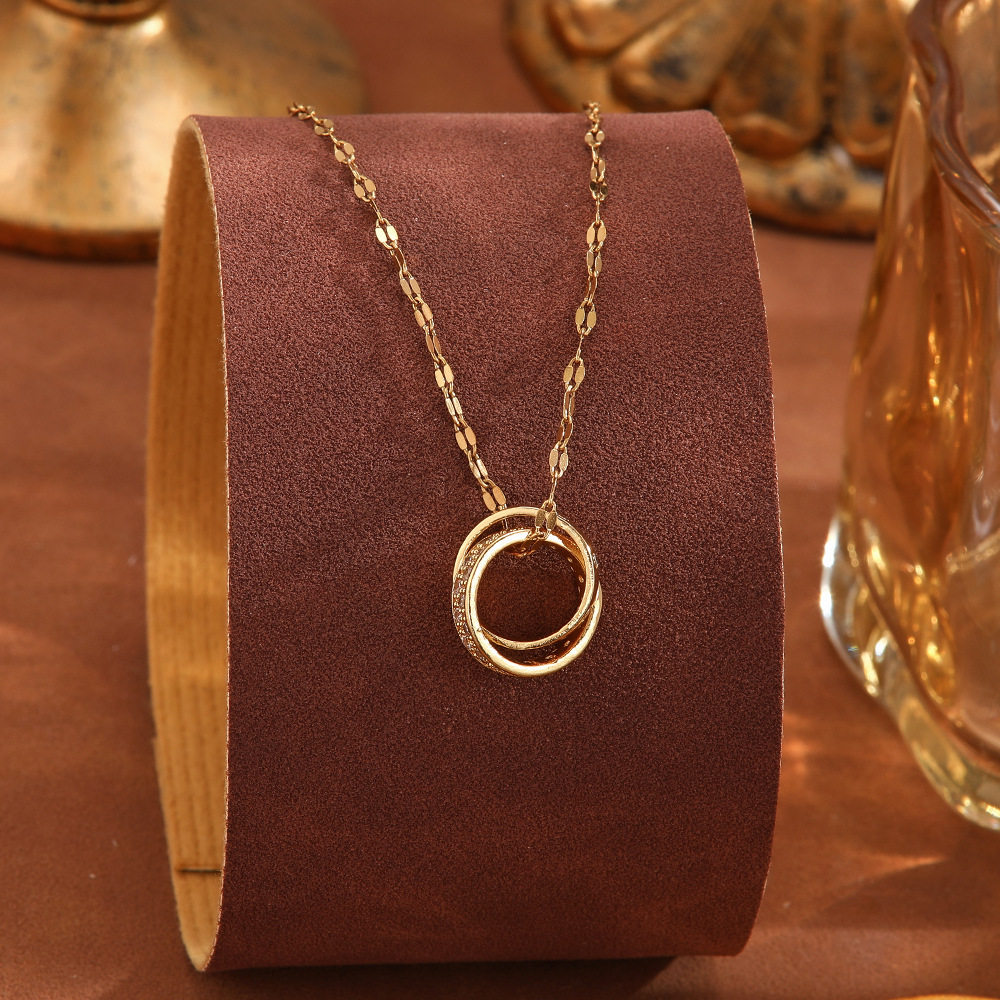 Wholesale of Japanese and Korean style titanium steel necklaces that are versatile for women, featuring a niche design and a high-end, light luxury collarbone chain and heart-shaped pendant accessories Specification drawing
